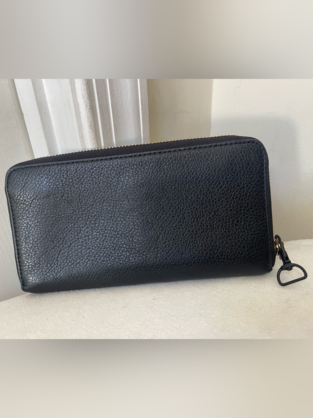Coach Black Pebbled Leather Zip Wallet with Gold Logo - Picture 9 of 9